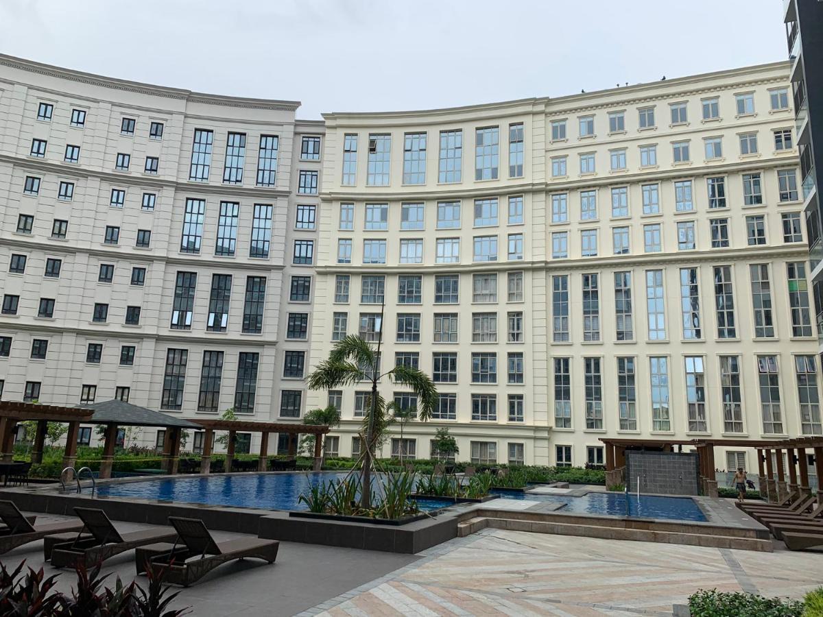 Eighty One Newport Boulevard Manila Eksteriør bilde